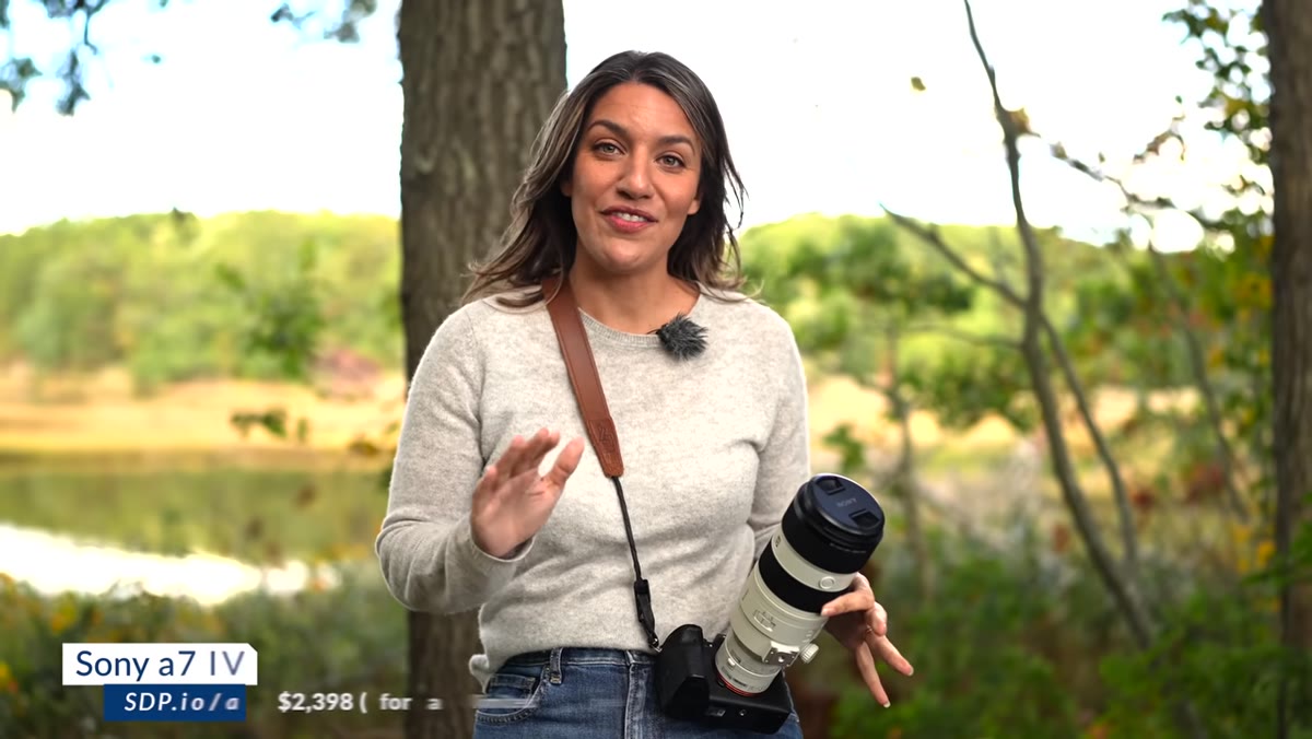Sony A7 IV body shown with spec callouts on screen