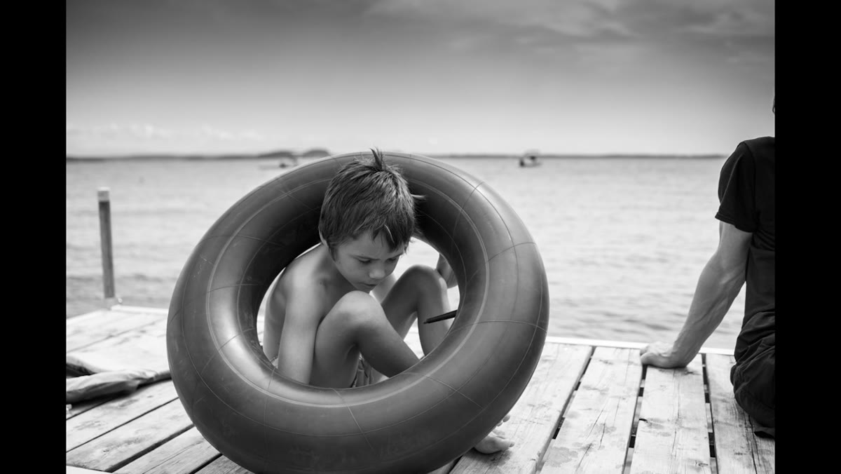 Discussion of barrel distortion and portrait results at 35mm