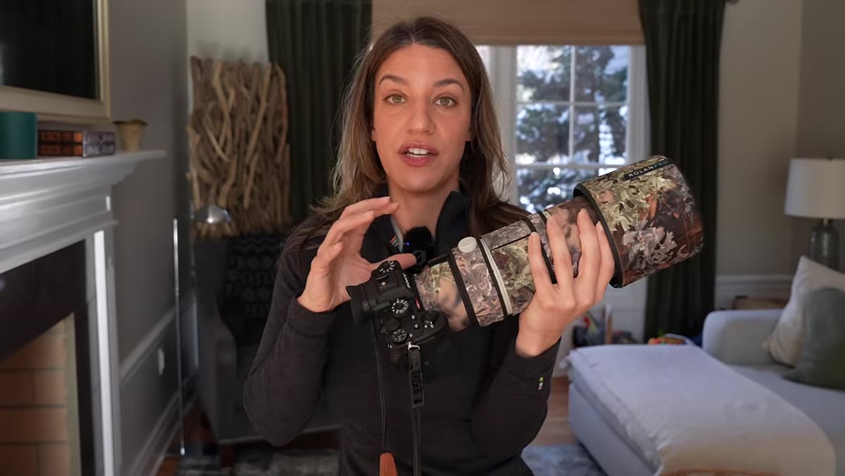 Camera bag closed during cold-to-warm temperature transition